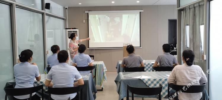 7天优品酒店(咸宁温泉购物公园店)图片