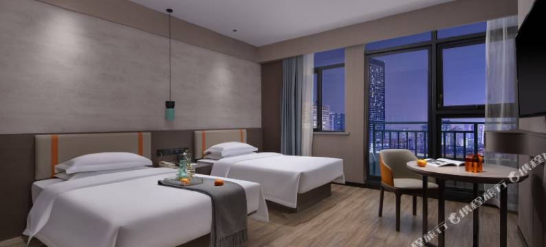 星空花园酒店(武汉冰雪中心国际博览中心店)图片