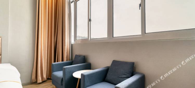 鼎盛精品酒店(贞白小学竹航山公园店)图片