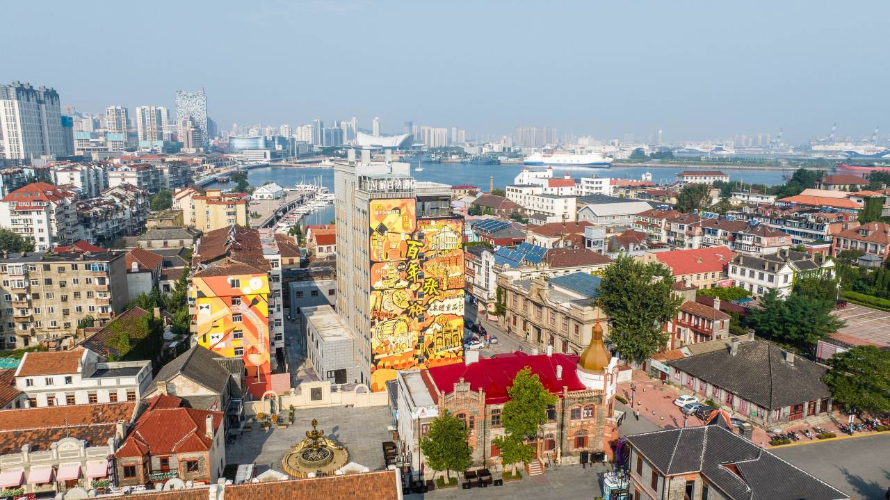 力曼解百纳酒店(烟台山景区火车站店)图片