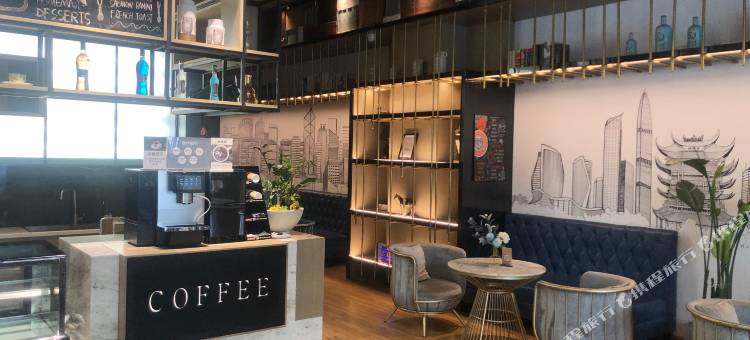 纽宾凯朗逸酒店(武汉黄鹤楼音乐学院店)图片
