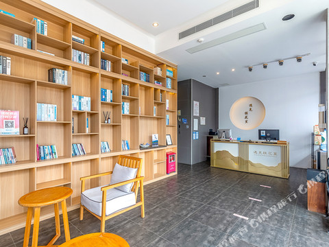 遇见桂花里民宿(珠海金湾国际机场店)