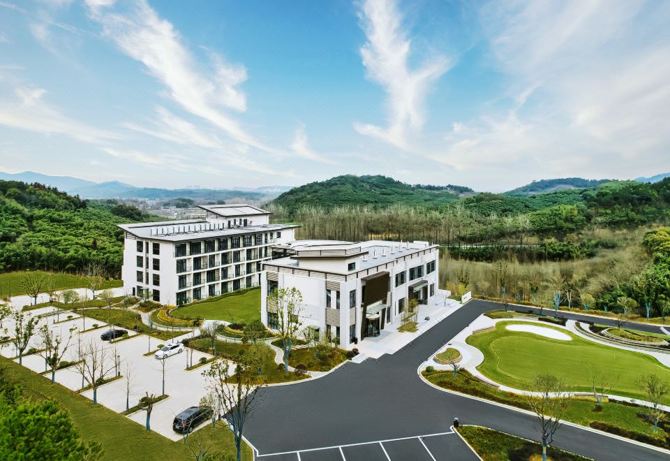 德清锦綉花园酒店外景图