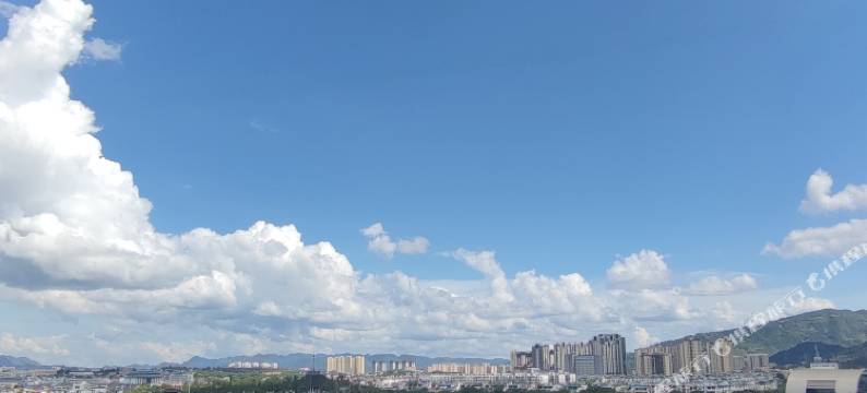 文山自然居酒店(文山学院店)图片