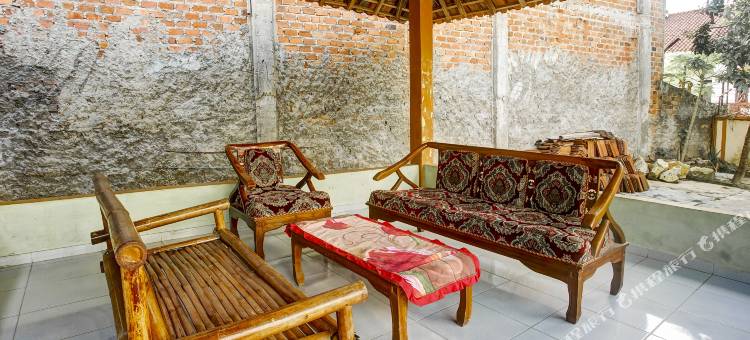 OYO Life 91068 彭吉纳潘Way Semaka Syariah(RedDoorz Syariah Near Ubl Lampung)图片