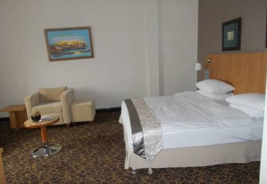 Beverly Hills Hotel Hotel Overview