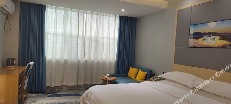 兴国中怡国际酒店(国兴汽车城店)图片