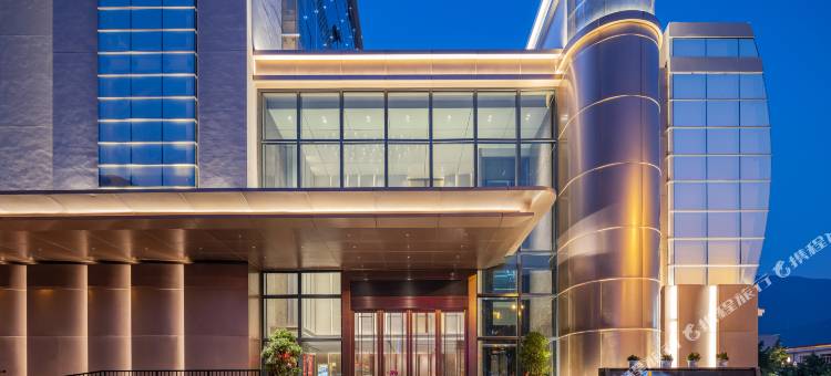 福兰居酒店(兴山高铁站店)图片