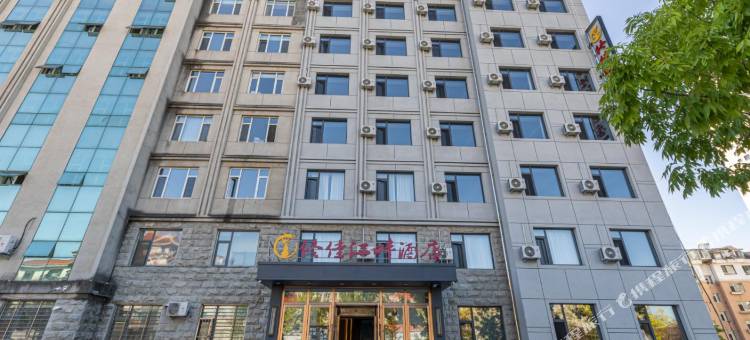佟佳江畔酒店(欧亚万达广场店)图片