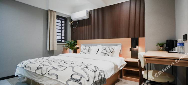 汉街轻奢酒店(楚河汉街SKP店)图片