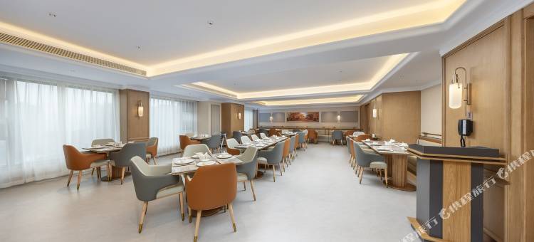 维也纳酒店(重庆海峡路地铁站店)图片