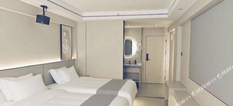 南昌漫云欢智酒店(八一广场丁公路北地铁站店)图片