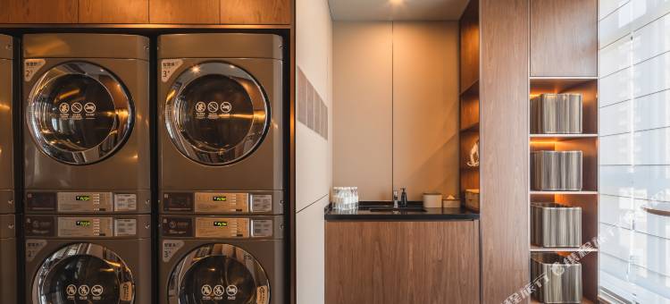 威海市区幸福门亚朵酒店图片