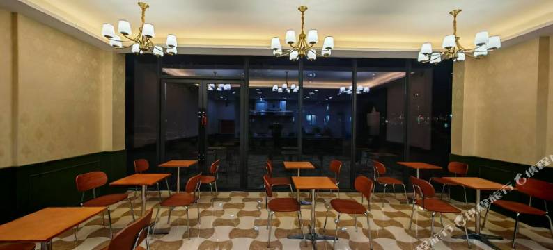 VALATOMS梵拉图酒店(自贡爱琴海购物公园店)图片