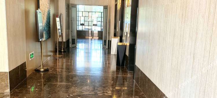 柿子酒店(防城港高铁北站店)图片