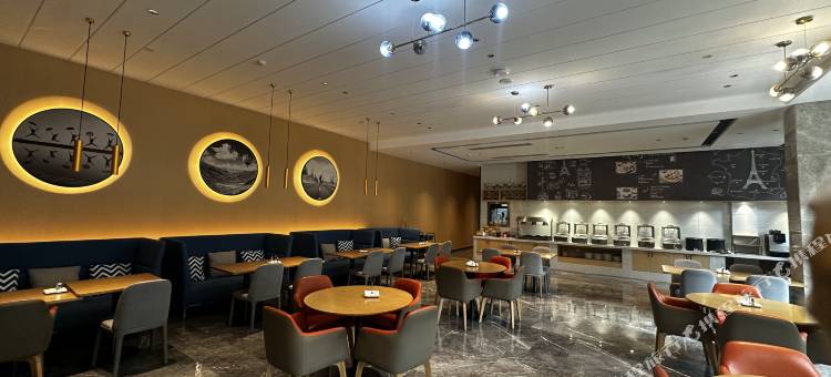 白玉酒店(威海威高广场幸福门店)图片