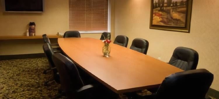 Wingate by Wyndham Utica图片