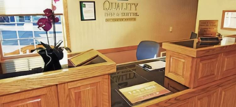 Quality Inn & Suites Bremerton Near Naval Shipyard图片