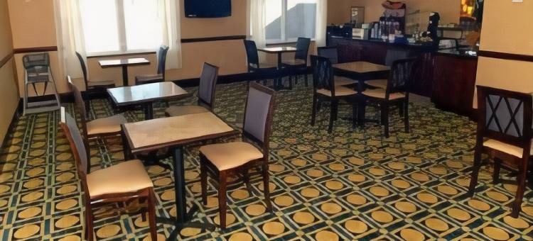 奥古斯塔艾森豪威尔高速公路舒适套房酒店(Comfort Inn & Suites Augusta Fort Eisenhower Area)图片
