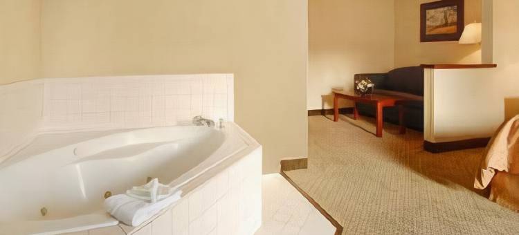 奥马哈舒适套房酒店(Comfort Suites Omaha Northwest)图片