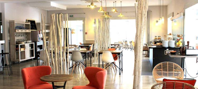 基里亚德酒店-里昂东部布隆欧洲博览馆小屋(Kyriad Lyon Est - Bron Eurexpo le Cottage)图片