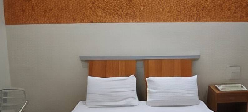 猎鹰巢班加拉山路3号公寓(Falcons Nest Banjara Hills Road No 3)图片