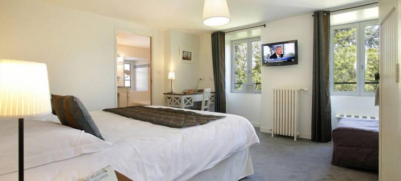 瑞莱斯布斯里昂德之家酒店(Logis Hotel, Restaurant et Spa le Relais de Broceliande)图片