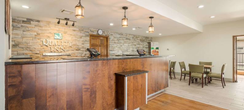 塔尔萨中心凯艺酒店(Quality Inn Tulsa Central)图片