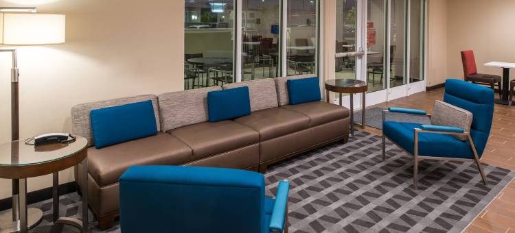 安大略奇诺岗万豪TownePlace Suites酒店(TownePlace Suites Ontario Chino Hills)图片