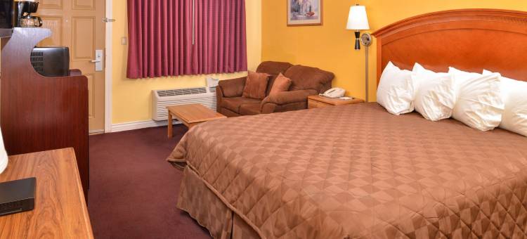 布莱斯马格努森酒店(Magnuson Hotel Blythe)图片