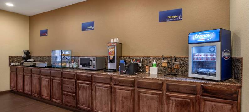 特洛伊贝斯特韦斯特酒店(Best Western Troy Inn)图片