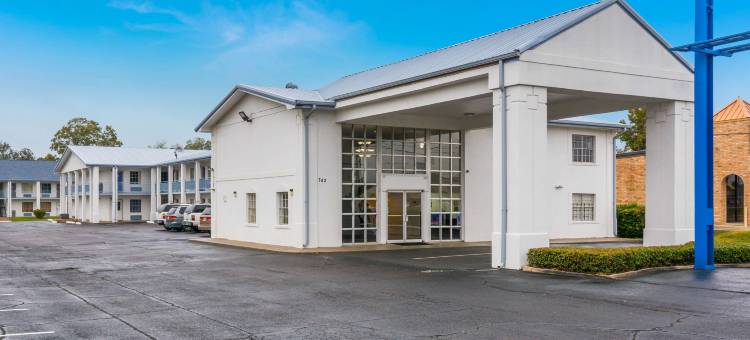 亚历山德里亚华美达旅馆(Motel 6 Alexandria, la - South)图片