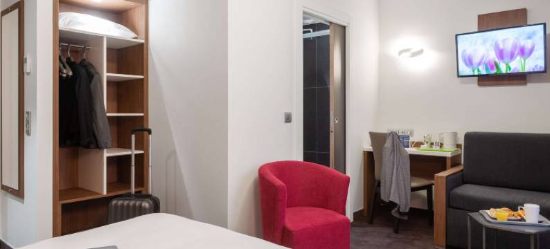 埃皮纳勒中心车站康铂酒店(Campanile Epinal Centre - Gare)图片