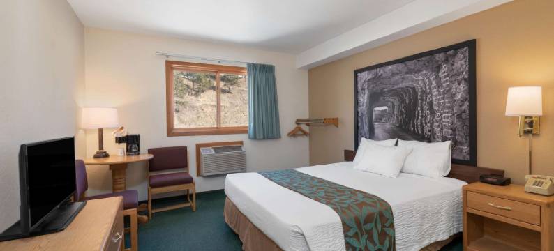 希尔城-拉什莫尔山地区速8酒店(Super 8 by Wyndham Hill City/Mt Rushmore/ Area)图片