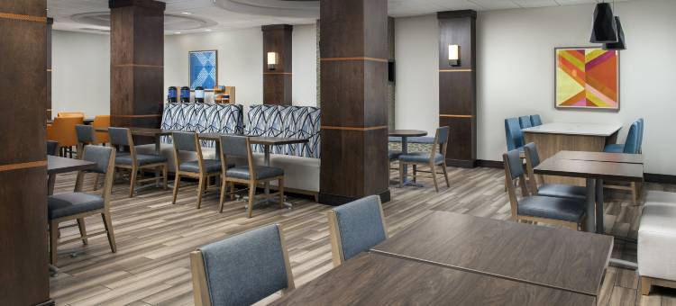 智选假日套房酒店诺克斯维尔的克林顿(Holiday Inn Express & Suites Knoxville-Clinton)图片