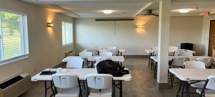 劳伦斯堡红屋顶酒店(Red Roof Inn Lawrenceburg)图片