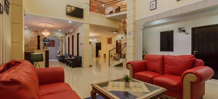 红多兹Plus酒店-近马那多玛拉拉扬海滩(RedDoorz Plus Near Pantai Malalayang Manado)图片