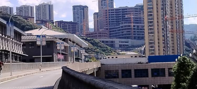万源春梅宾馆图片