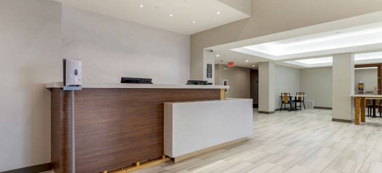 穆斯科吉康福特套房酒店(Comfort Inn & Suites Muskogee)图片