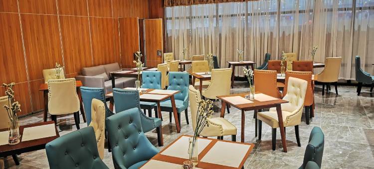 那牙市蓝莲花酒店(Lotus Blu Hotel Naga)图片