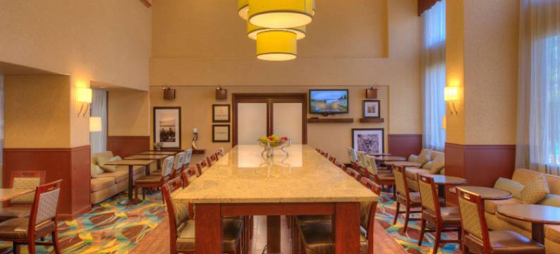 希尔顿欢朋套房酒店-安大略CA酒店(Hampton Inn & Suites Ontario)图片