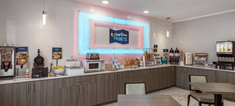 萨尔法-查尔斯湖克拉丽奥波因特酒店(Clarion Pointe Sulphur - Lake Charles)图片