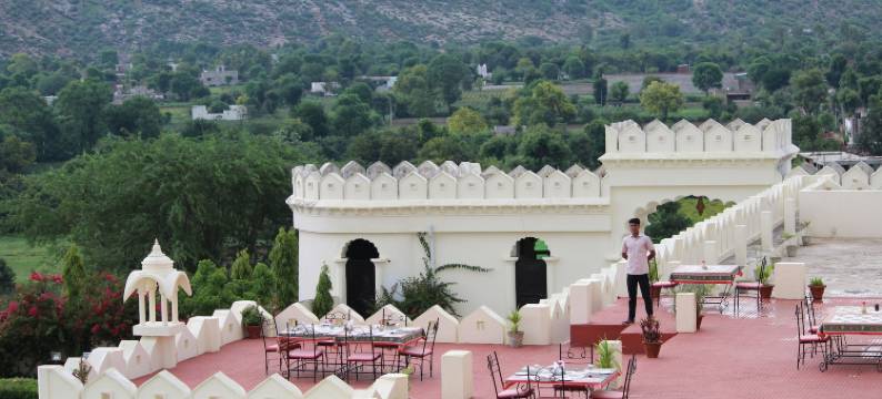 古拉布尼瓦斯宫殿酒店(Gulaab Niwaas Palace)图片