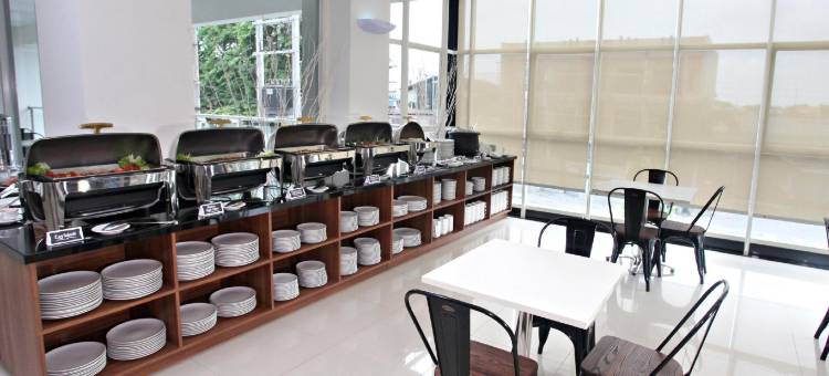 泗水朝晚酒店-古农萨里(Nite & Day Surabaya - Gunungsari)图片