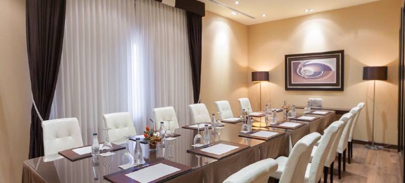 米拉多尔格雷多斯霍斯潘迪姆酒店(Hospedium Hotel Mirador de Gredos)图片