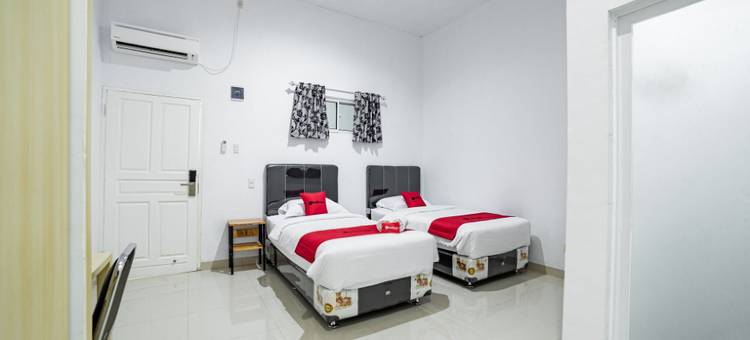 红多兹Plus酒店-近棉兰坦林广场(RedDoorz Plus Near Thamrin Plaza Medan)图片