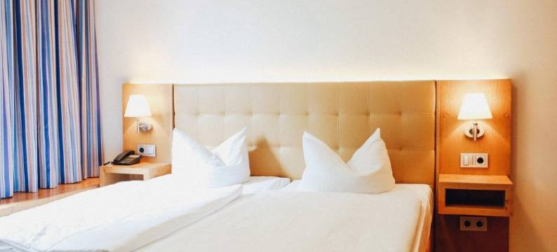 蒂哈根奥斯特酒店(Ostseehotel Dierhagen)图片