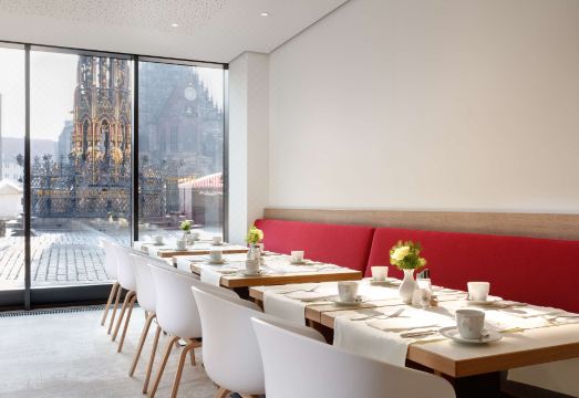 Sorat Hotel Saxx Nürnberg Hotel Overview