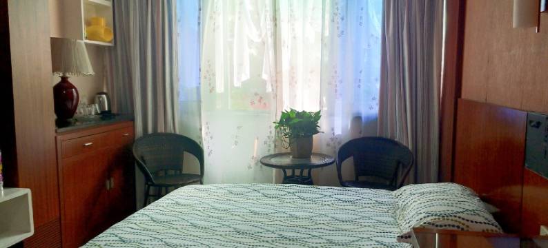 忆歌西湖湖滨青年路店民宿(青年路分店)图片