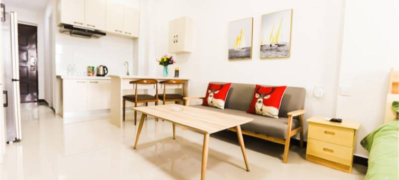 白鹿莱芜技术学院山东财经大学店民宿(山财大街分店)图片